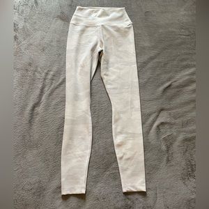 Alo yoga white camo leggings